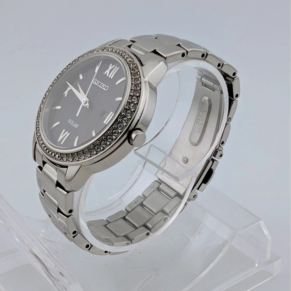 Seiko Recraft Solar V137-0BS0 Swarovski Crystal Bezel Sapphire Black Dial Watch